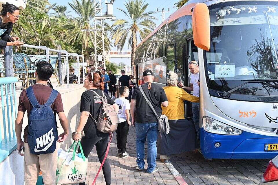 Without an organized plan and a clear outline: the failure to evacuate the residents of the north