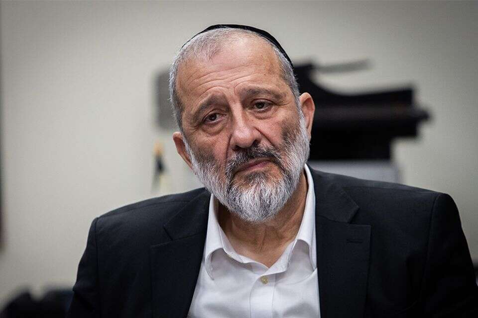 ח"כ אריה דרעי , אורן-בן-חקון