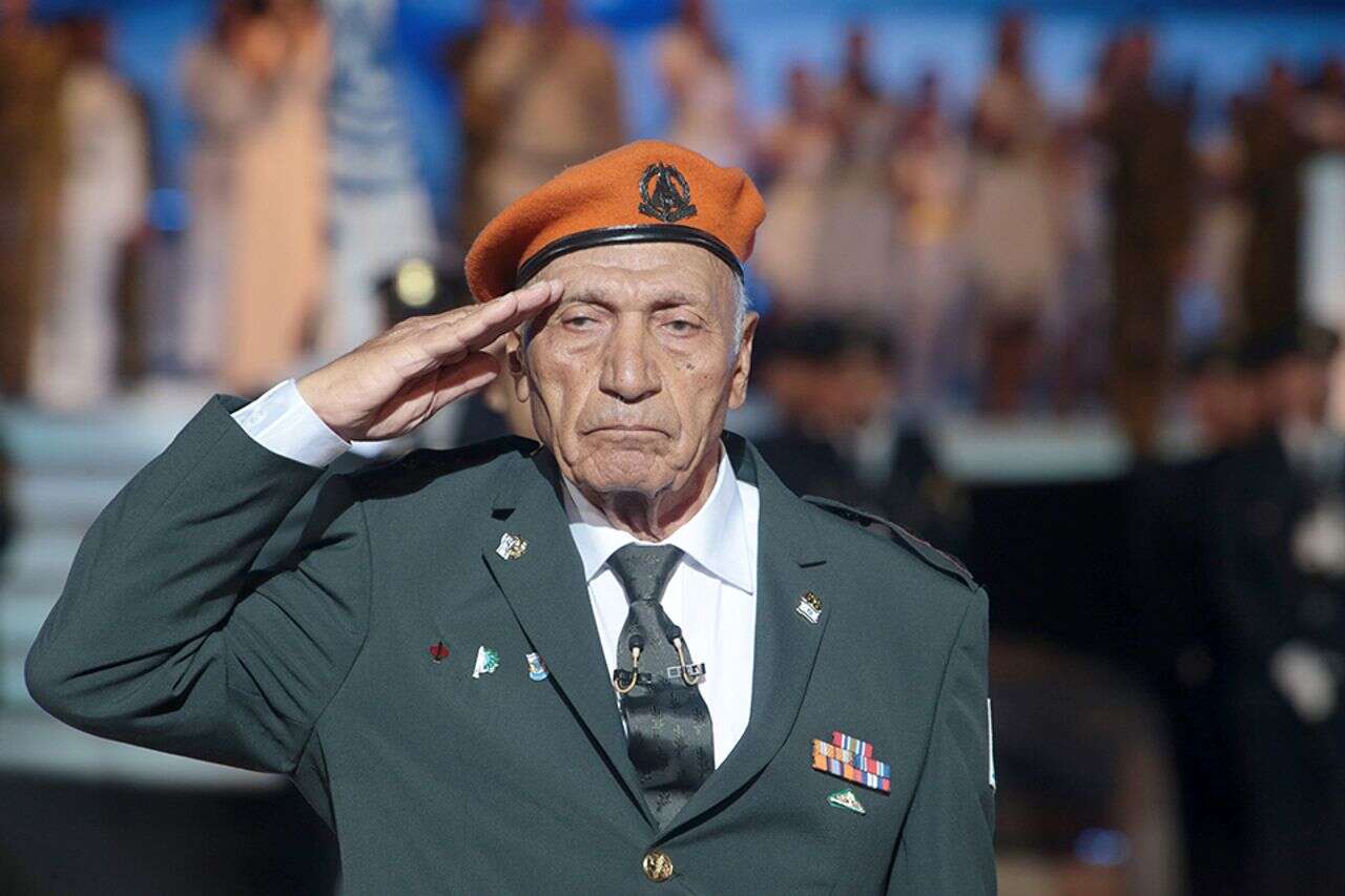 At the age of 94: Col. David Rokney - the legendary commander of the beacon ceremony - passed away