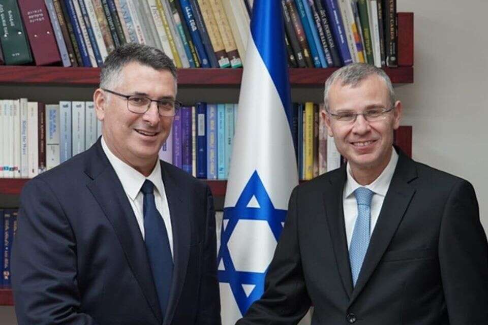 לוין וסער (ארכיון) , מיכאל דימנשטיין/לע"מ
