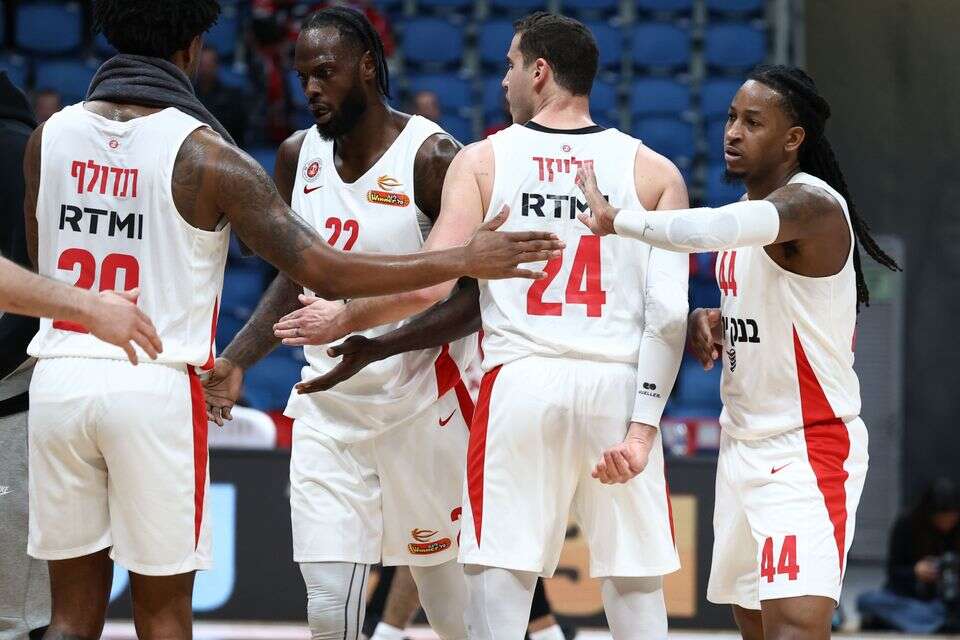שחקני הפועל ירושלים. יכולה לשמור על התואר , דני מרון