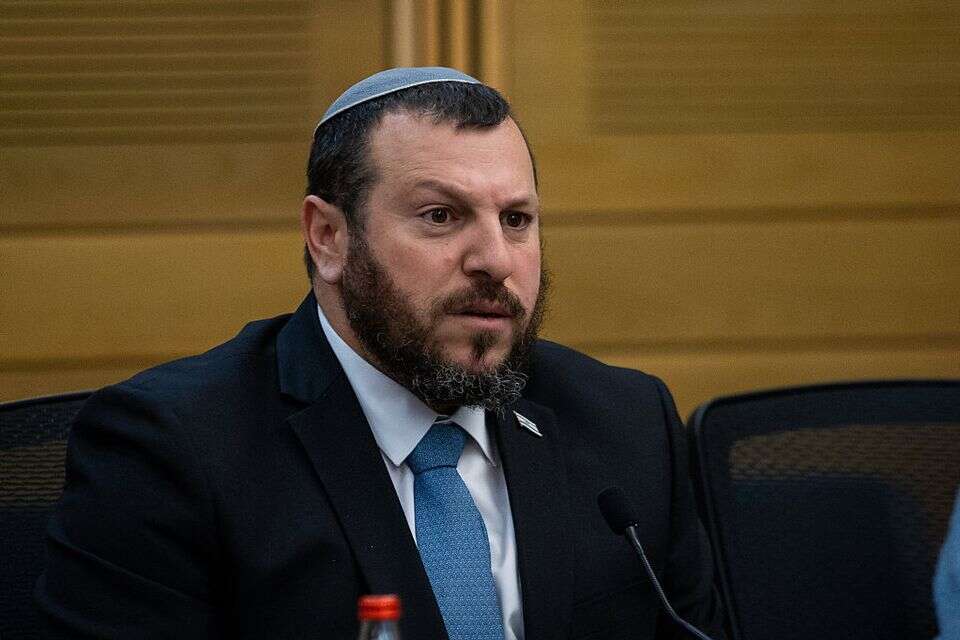 עמיחי אליהו , אורן בן חקון