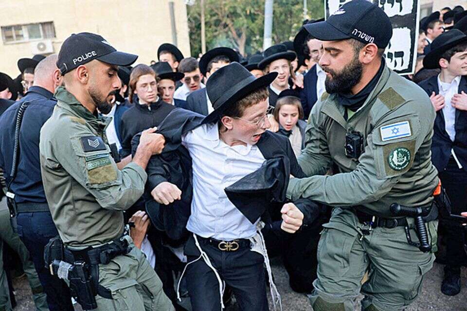 מחאת חרדים נגד גיוס לצה"ל (ארכיון) , אי.אף.פי