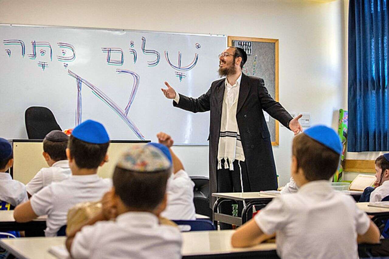 חינוך אמיתי לא בוחר בין עולמות – הוא מחזיק אותם יחד  היום