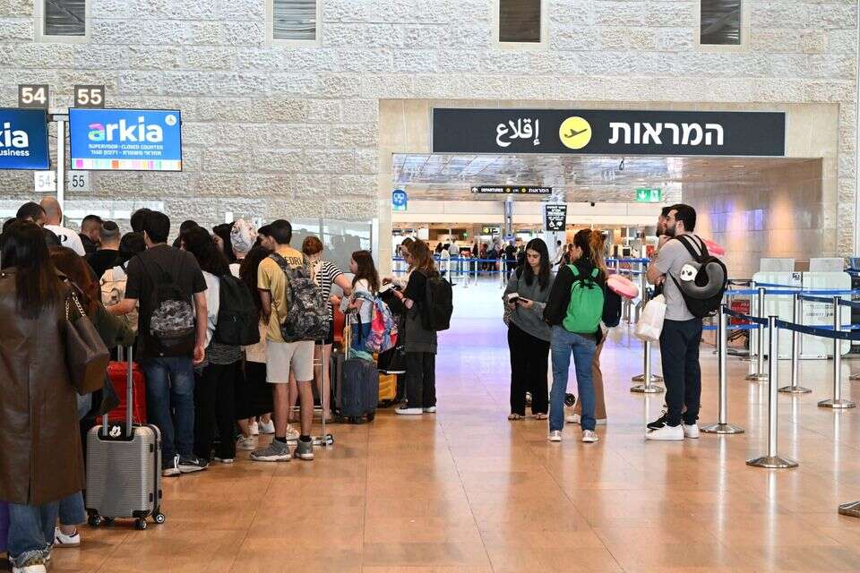 יום לאחר המתקפה - התורים חזרו בנתב"ג , ללא