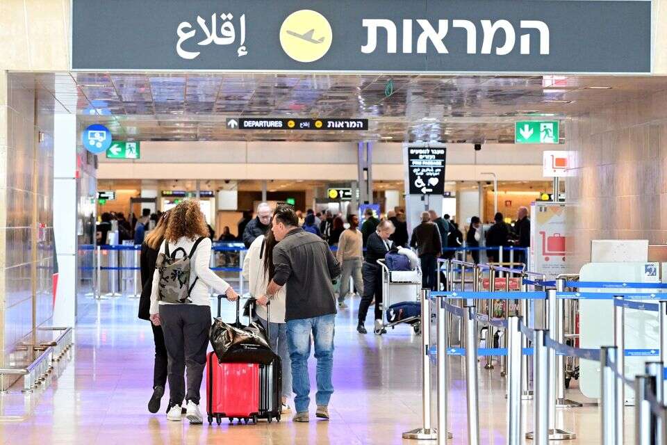 נוסעים בנתב"ג , יוסי זליגר