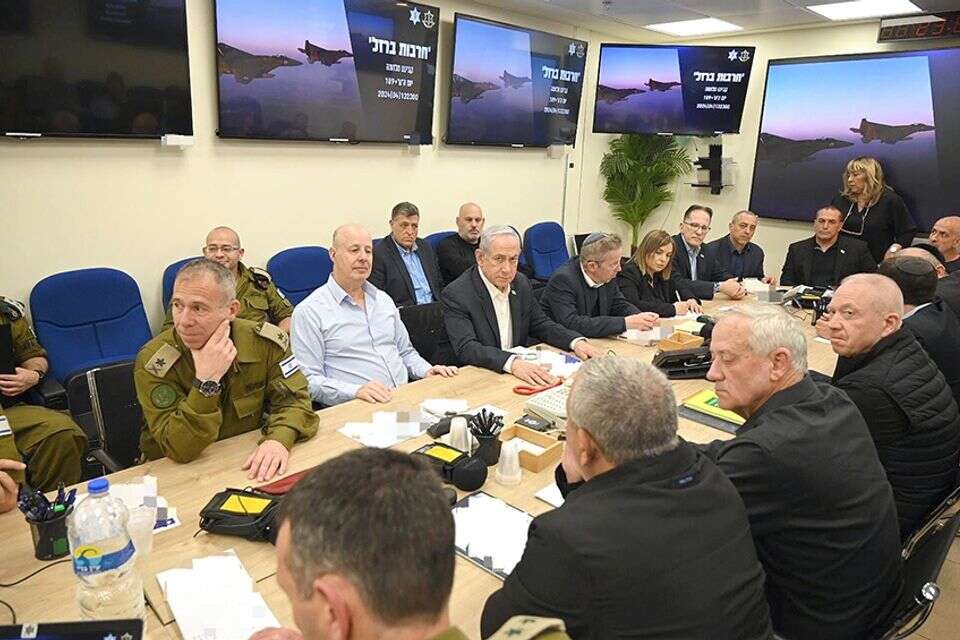 ראש הממשלה בנימין נתניהו בקבינט (ארכיון) , ללא קרדיט