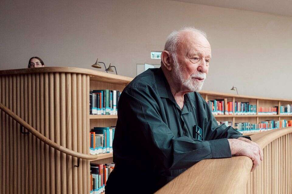 הדני בספרייה הלאומית
, דויד פרץ