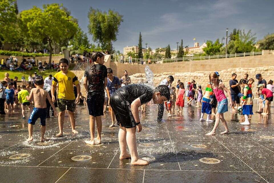 פארק טדי בירושלים במהלך גל חום (ארכיון) , אורן בן חקון