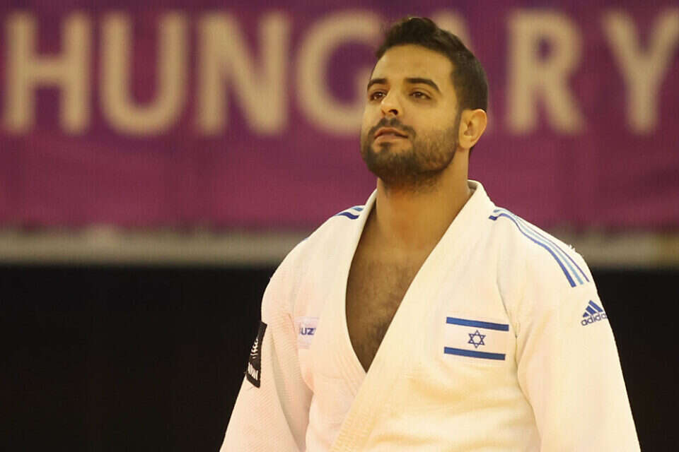 שגיא מוקי , אורן אהרוני