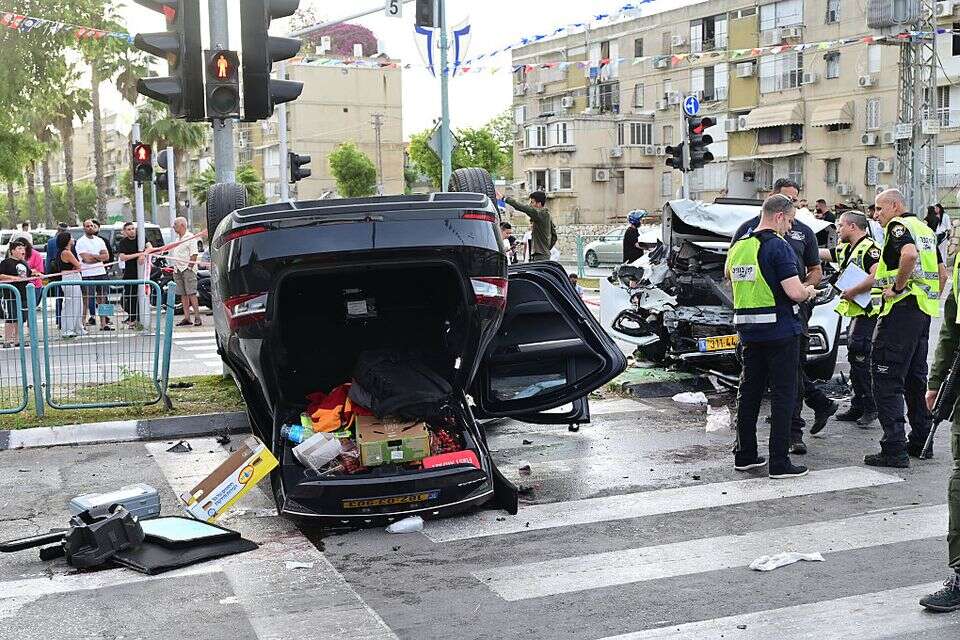 רכבו של השר בן גביר בזירת התאונה , יוסי זליגר