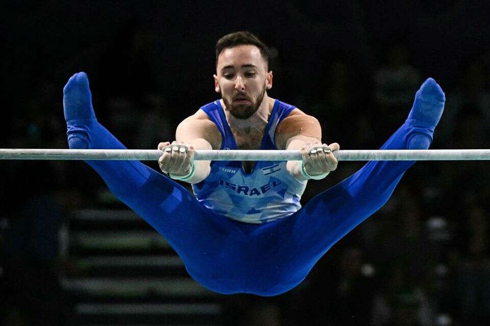 ארטיום דולגופיאט , AFP