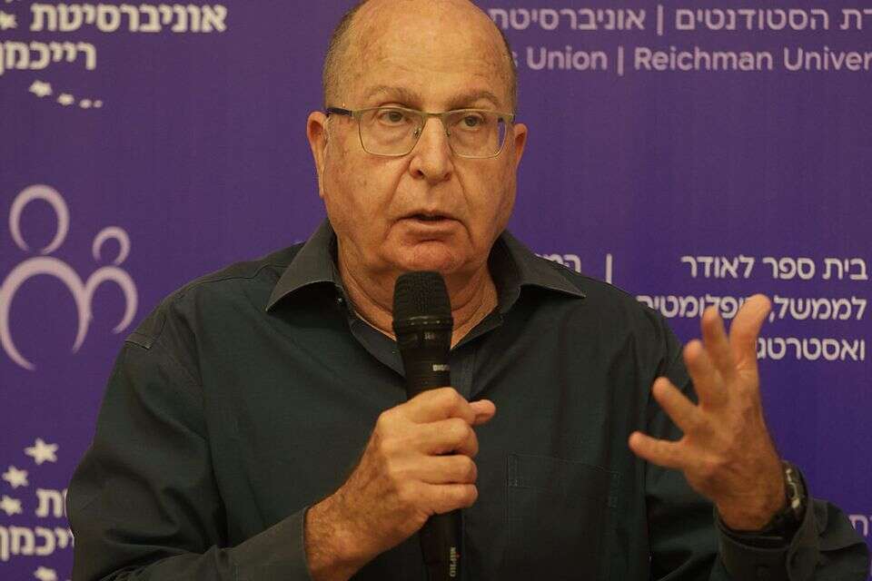 הרמטכ"ל לשעבר, משה בוגי יעלון , ללא קרדיט