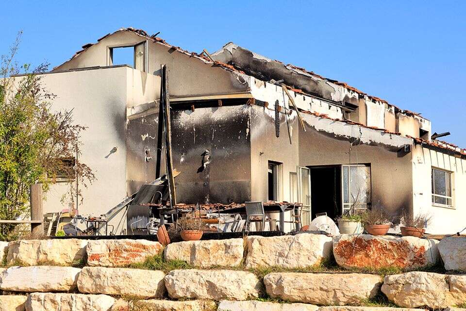 בית הרוס בבארי אחרי שבעה באוקטובר (ארכיון) , משה שי