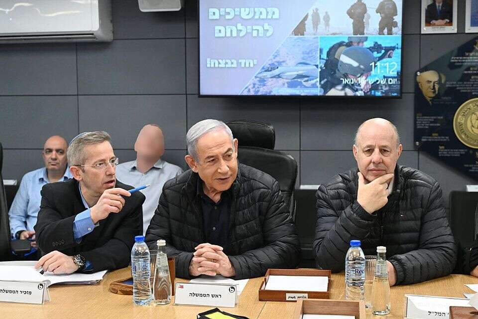 נתניהו בישיבת קבינט (ארכיון) , חיים צח לע"מ