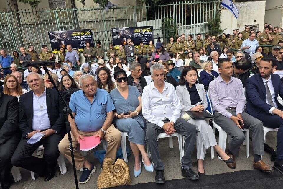 טקס יום השואה בעמותת יד עזר לחבר בחיפה , יוסף ג׳ו הירש