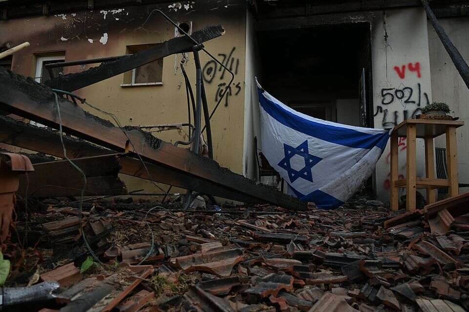קיבוץ בארי לאחר טבח 7 באוקטובר (ארכיון) , ארז כגנוביץ