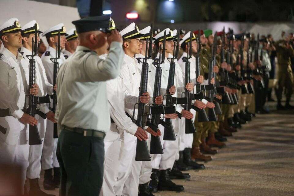 טקס יום הזיכרון ברחבת הכותל , אורן בן חקון