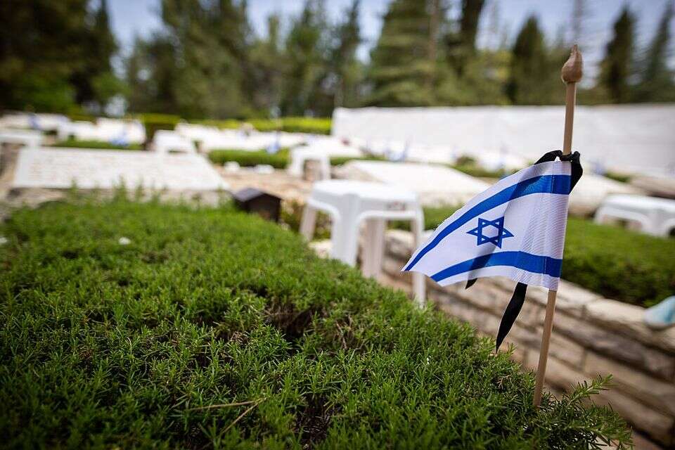 ערב יום הזיכרון, הר הרצל , אורן בן חקון