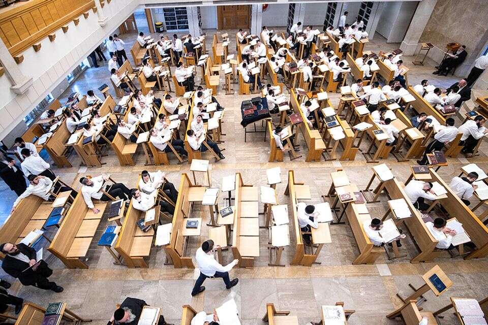 לומדי תורה בישיבה , אורן בן חקון