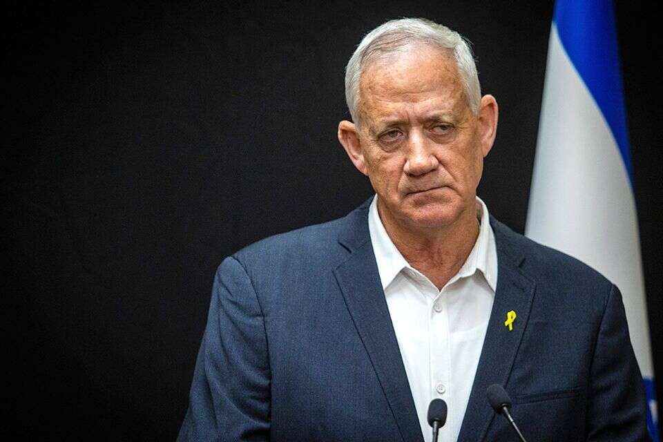 השר גנץ , אורן בן חקון