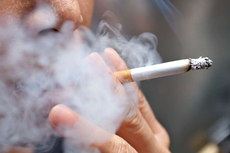 לא יוכלו לעשן בבתים? , Getty Images