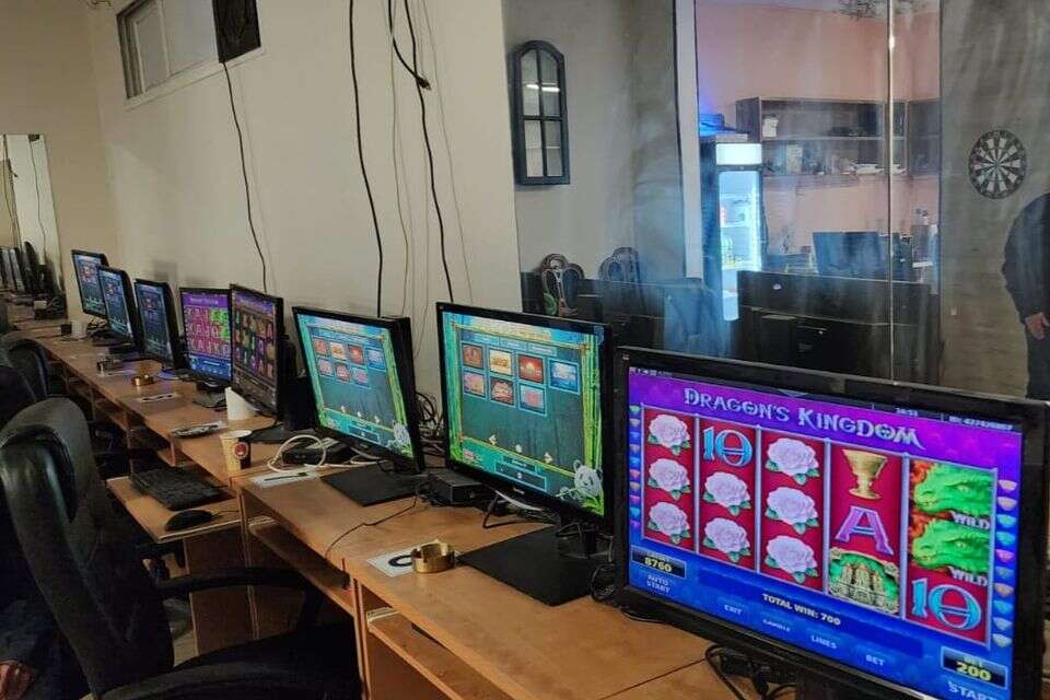 עסק בלתי חוקי של הימורים (ארכיון) , דוברות המשטרה