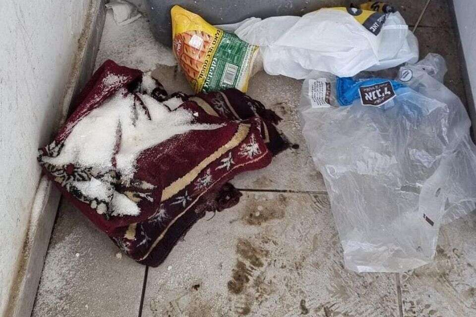 השטיח שהושחת בגבעת זאב , כוח לעובדים