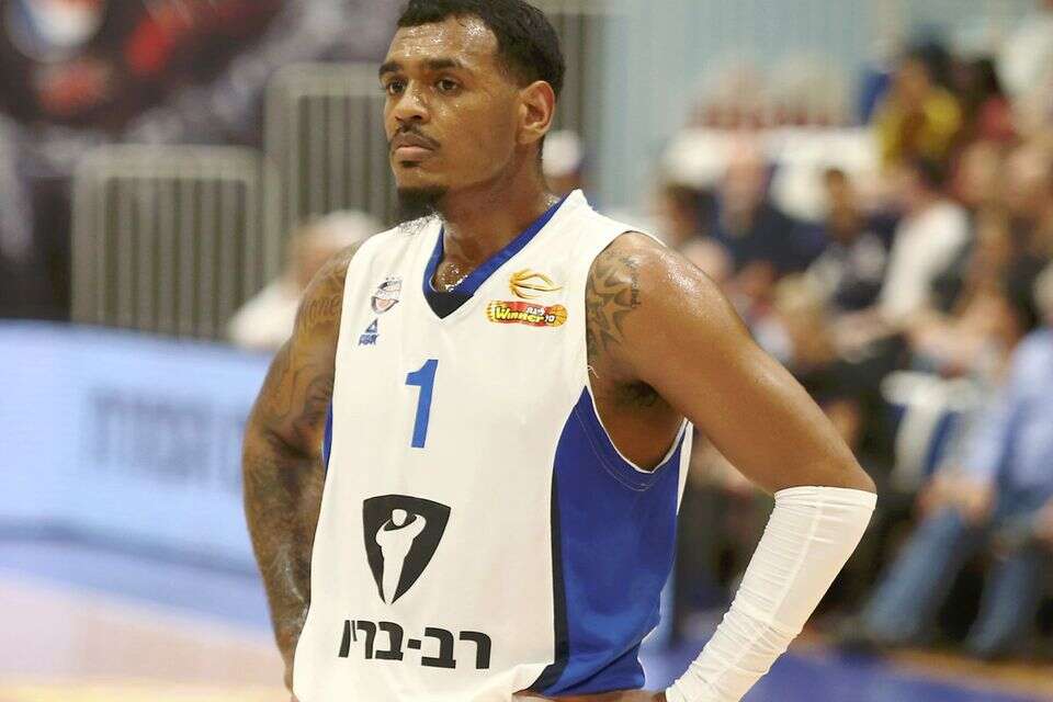 אקסבייר רת'אן-מייז , אלן שיבר