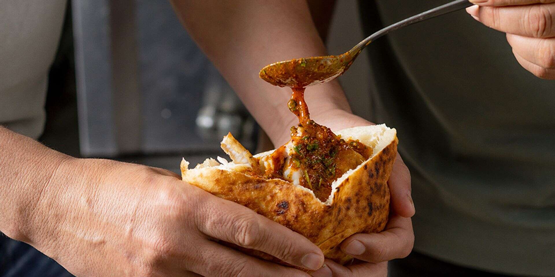 דגים מטוגנים ברוטב צרמלה , אסף קרלה