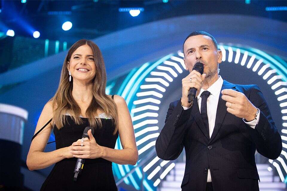 צרח מכאבי תופת ולא הצליח לתפקד. לירון ויצמן עם גיא זו ארץ בבית "האח הגדול" , אורן בן חקון