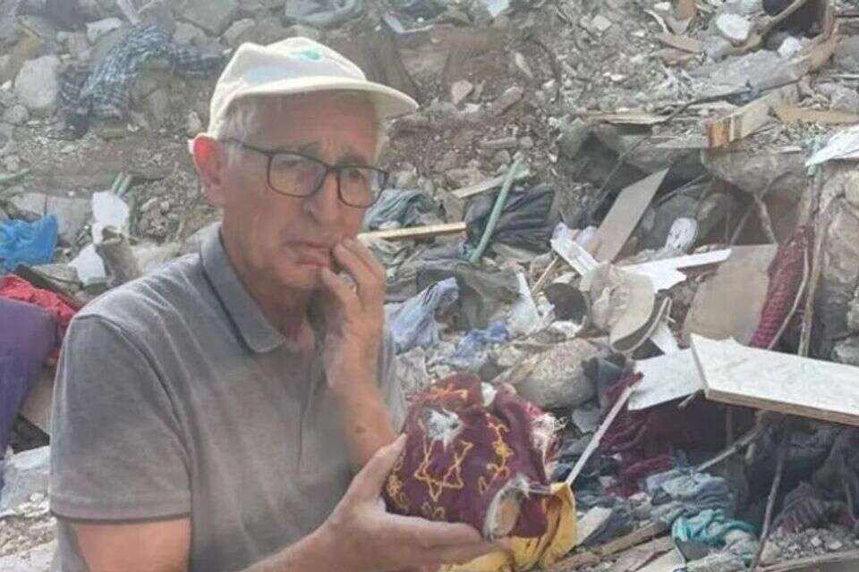 שי חרמש , ללא קרדיט