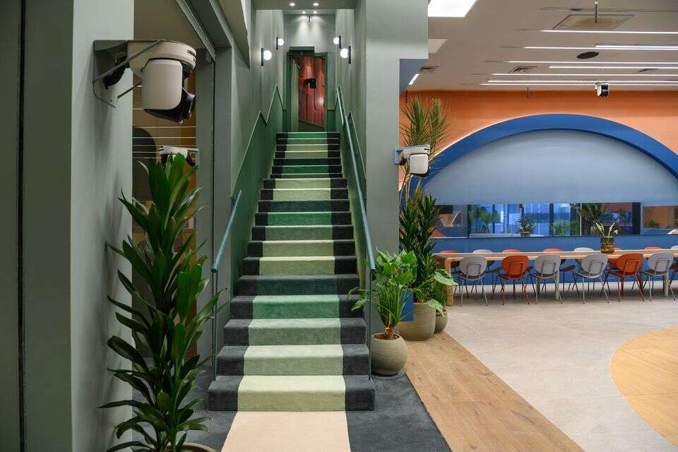 הכניסה לבית "האח הגדול" ,