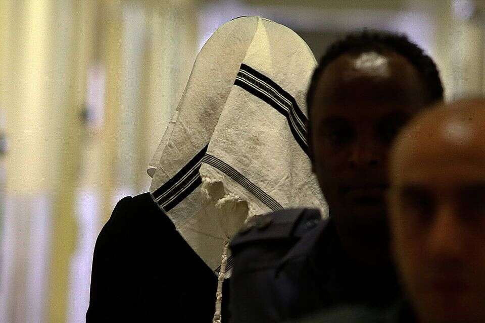 חשוד מובא להארכת מעצר בבית משפט השלום בירושלים , אורן בן חקון