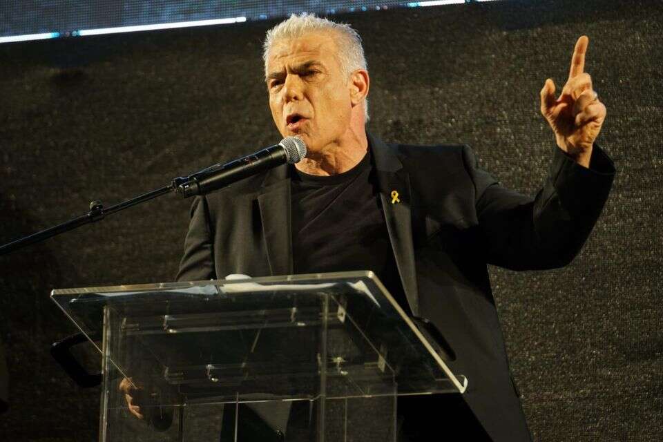 יאיר לפיד לפני השינוי , ליאור שגב