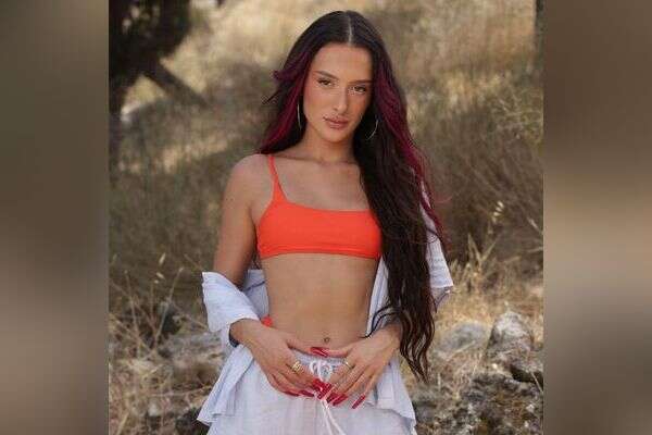 עדן גולן , שי יחזקאל