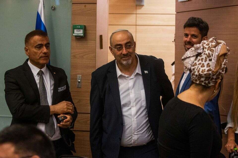 ח"כ ניסים ואטורי , אורן בן חקון