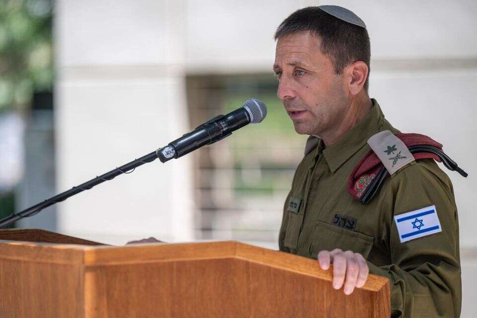 אלוף אבי בלוט , דובר צה"ל