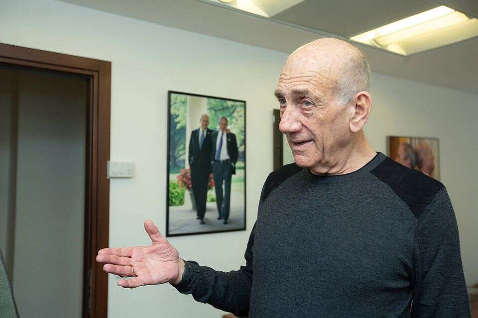 אהוד אולמרט , משה שי
