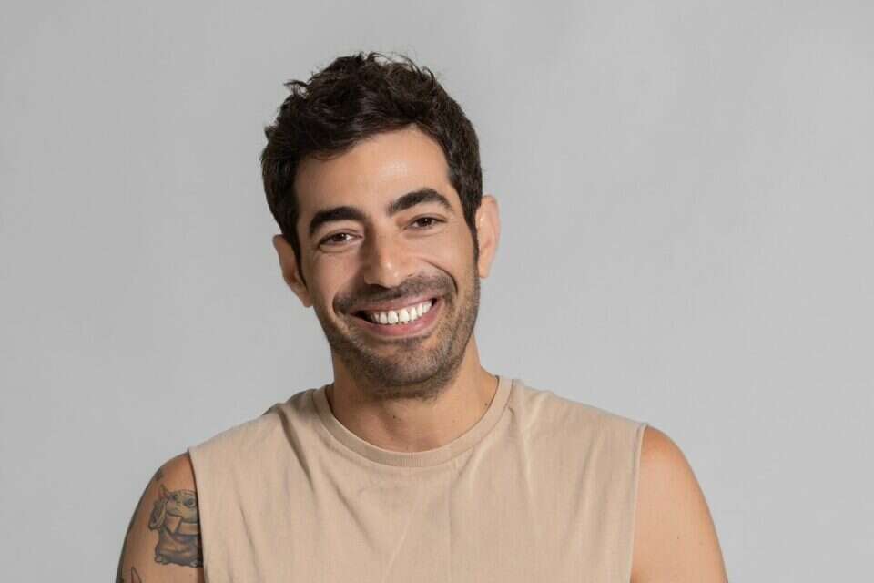 תום ברכה , רן יחזקאל