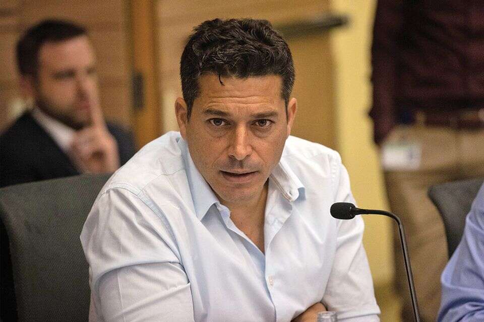 השר שיקלי. , אורן בן חקון