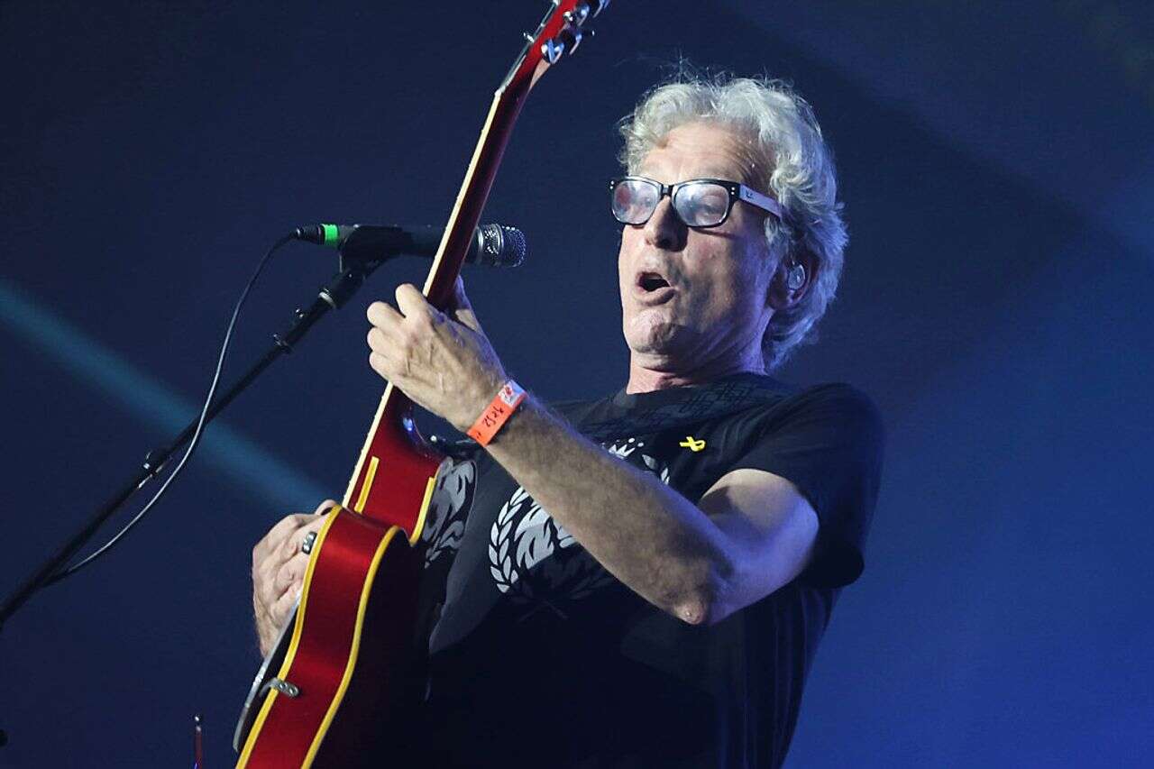 Between plague and war: Barry Sakharoff takes part in an intriguing single