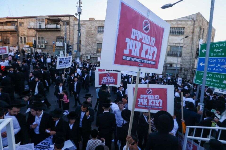 הפגנת חרדים קיצוניים נגד חוק הגיוס , אורן בן חקון