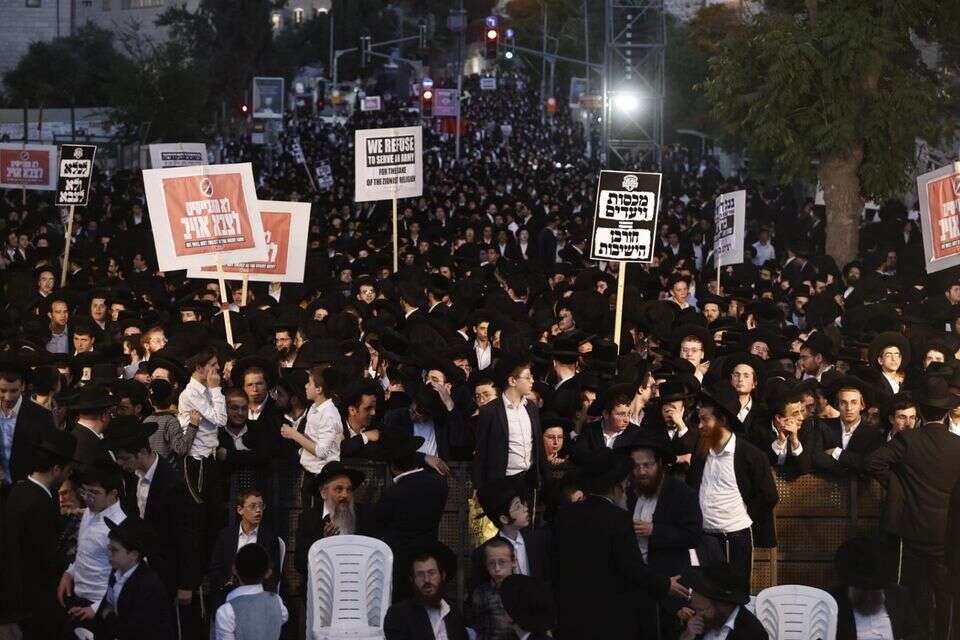מחאה נגד חוק הגיוס בירושלים (ארכיון) , אורן בן חקון