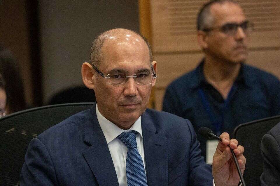 נגיד בנק ישראל, פרופ' אמיר ירון , אורן בן חקון