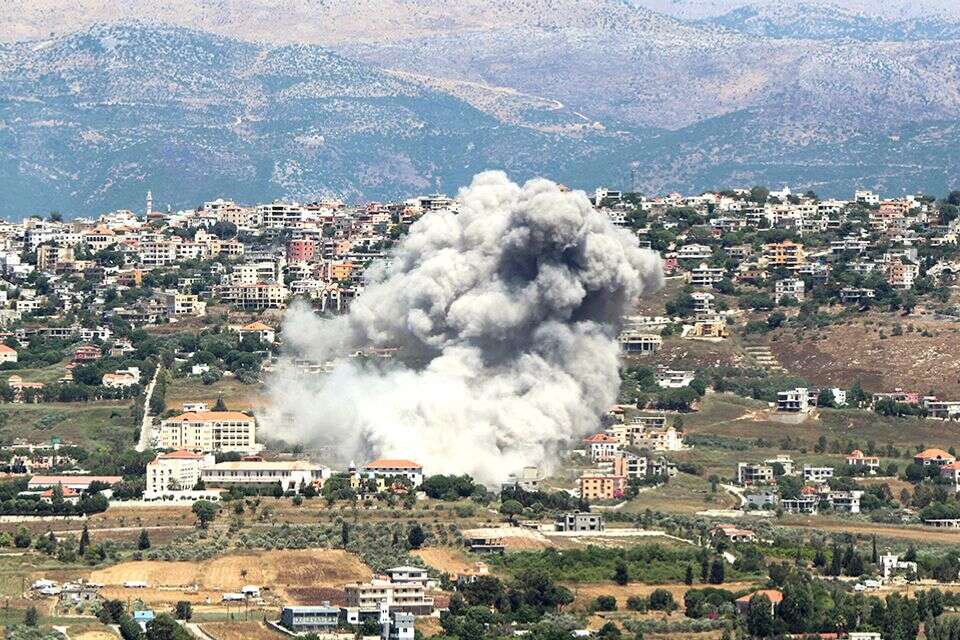 הפצצה של צה"ל בדרום לבנון , אי.אף.פי
