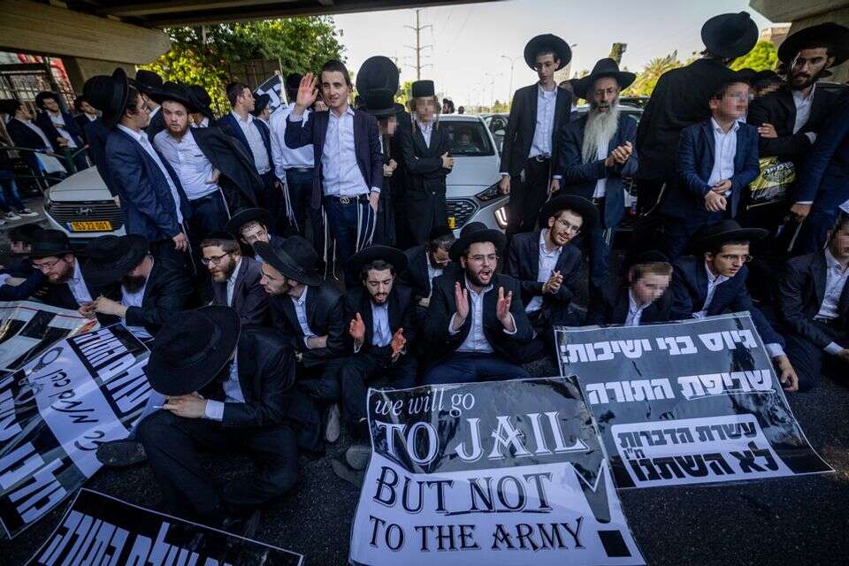 הפגנת חרדים נגד חוק הגיוס (ארכיון) , יונתן זינדל/פלאש 90