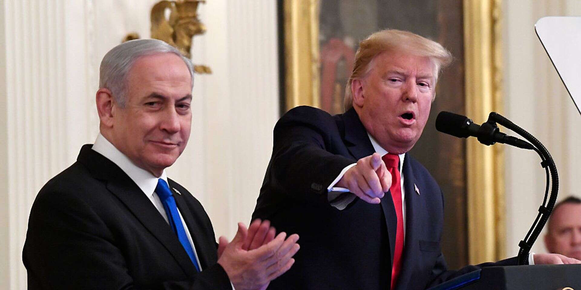 עזרה באה לידי ביטוי במעשים, לא בנאומים יפים. טראמפ ונתניהו , אי.פי (ארכיון)
