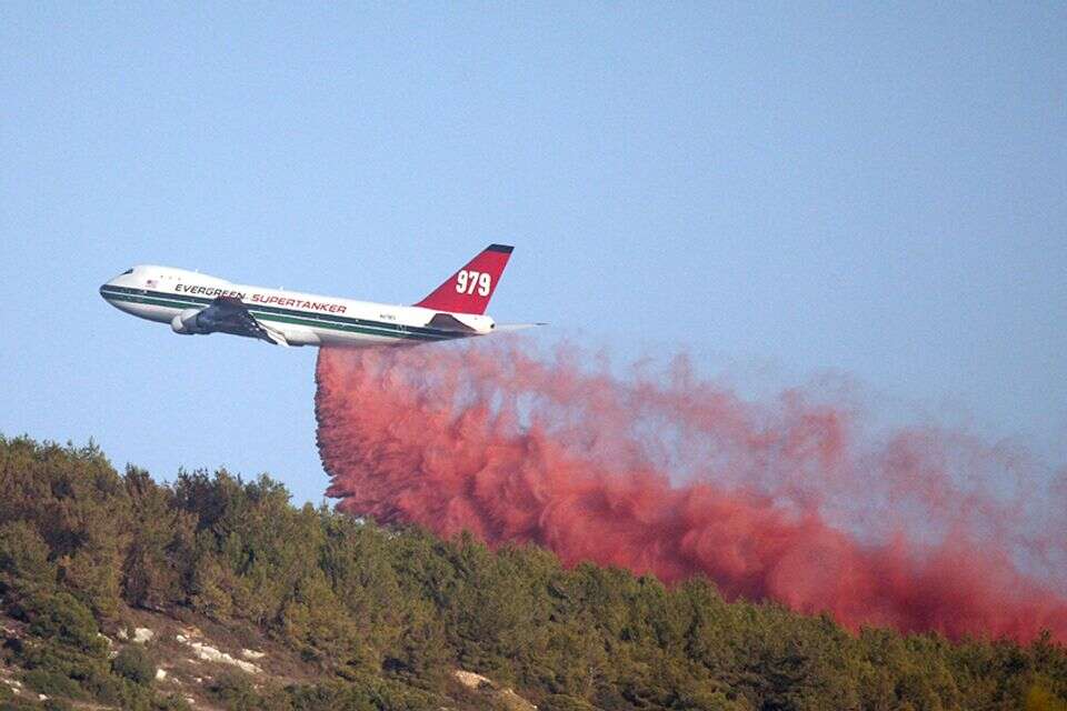 מטוסי הסופרטנקר בשריפה בכרמל (ארכיון) , מאיר פרטוש