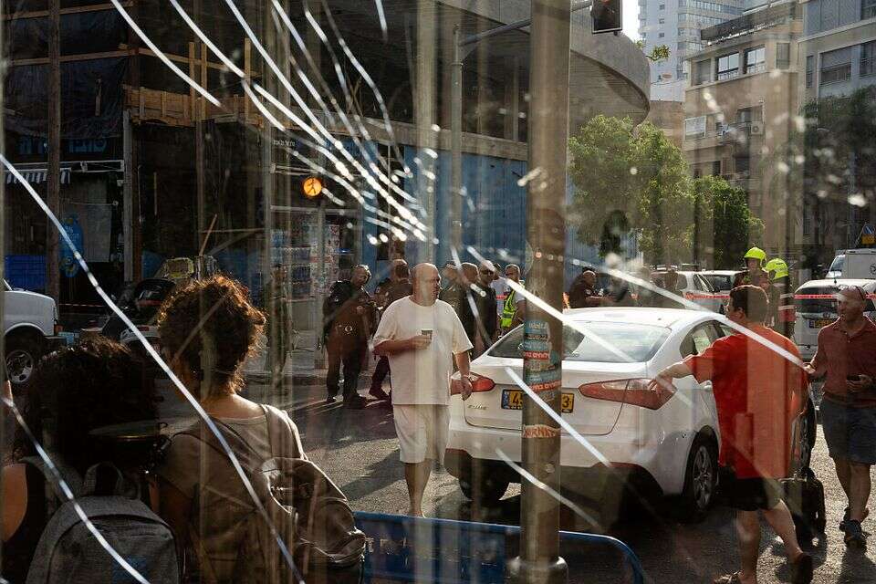 בית עסק שנפגע כתוצאה מפיצוץ הכטב"ם בתל אביב , אי.פי